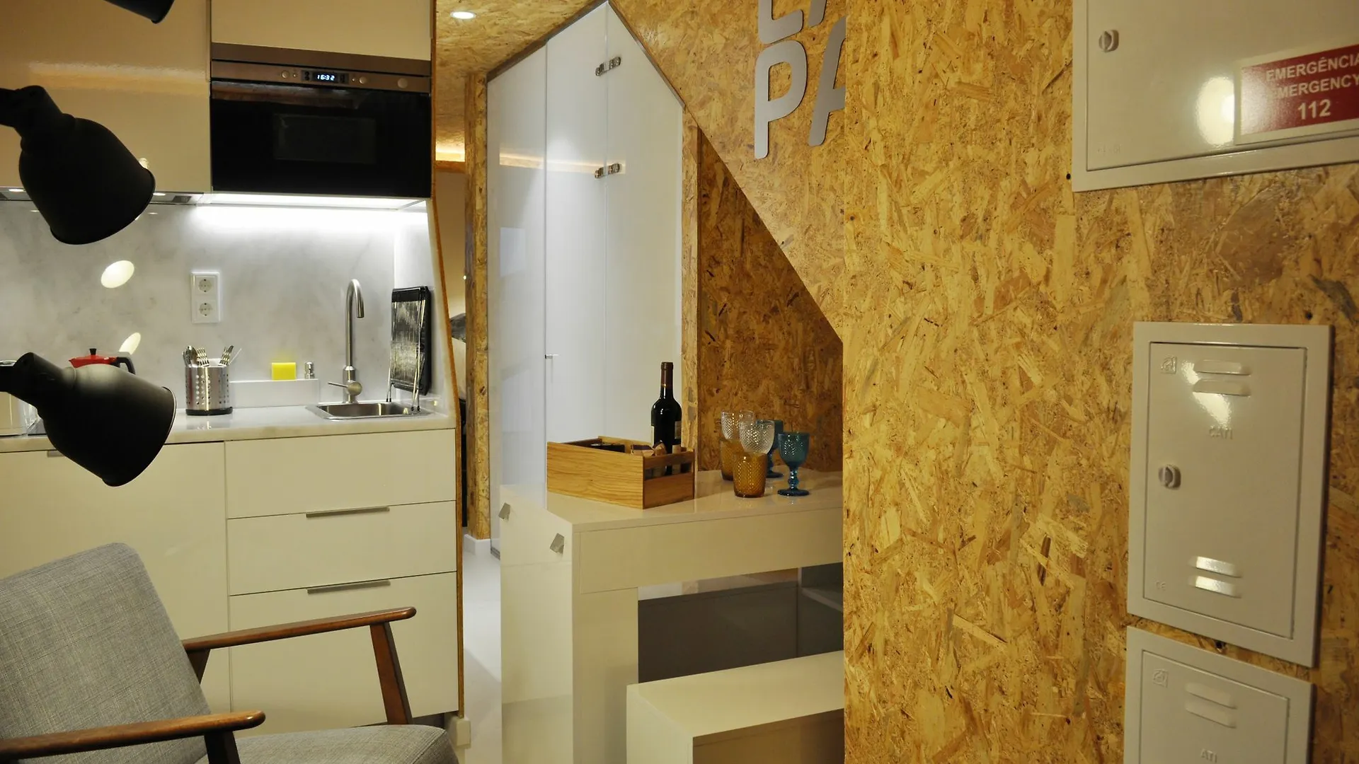 Friendly Border City Design Apartments Lisbon