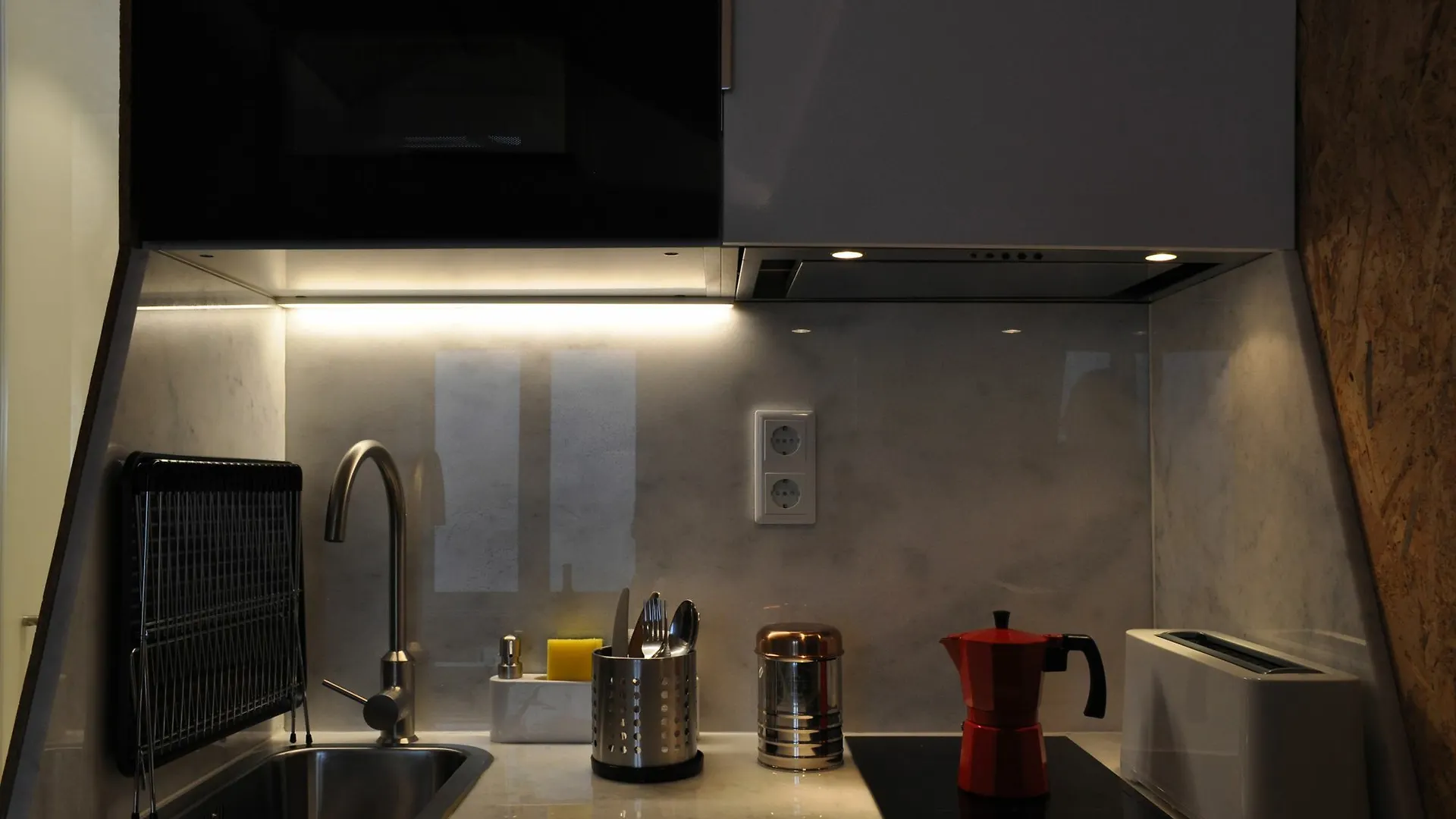 Friendly Border City Design Apartments Lisbon Portugal